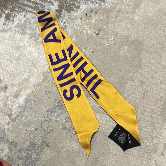 GUCCI Sine Amore Nihil Silk Bandeau - Picture 4 of 7